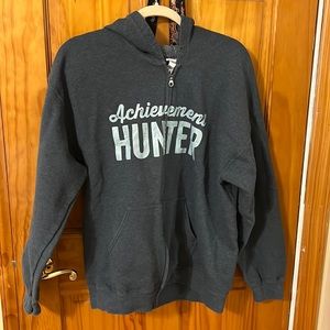 Men Grey Gildan Sweater Size Large